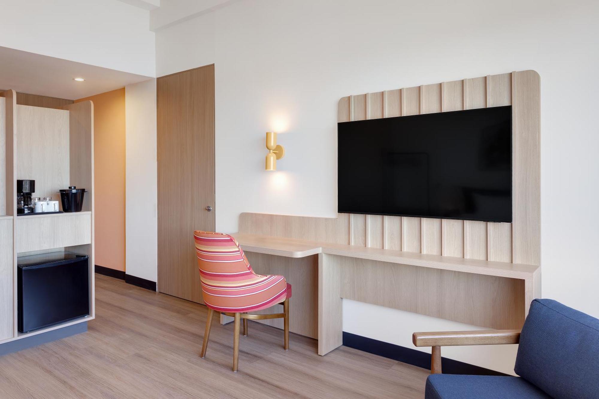 Отель Hampton By Hilton Guanacaste Airport Либерия Экстерьер фото